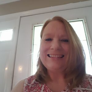 Meet your Posher, Debra